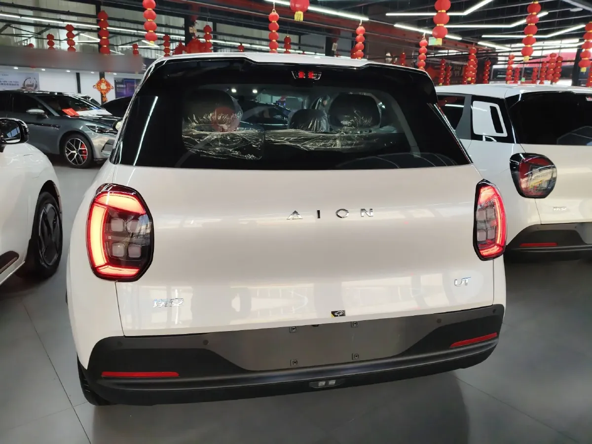 2025 Aion AION UT BEV 34.868KWH,autocango,china used car exporter,china ev exporter,chinese used car exporter,chinese used ev exporter