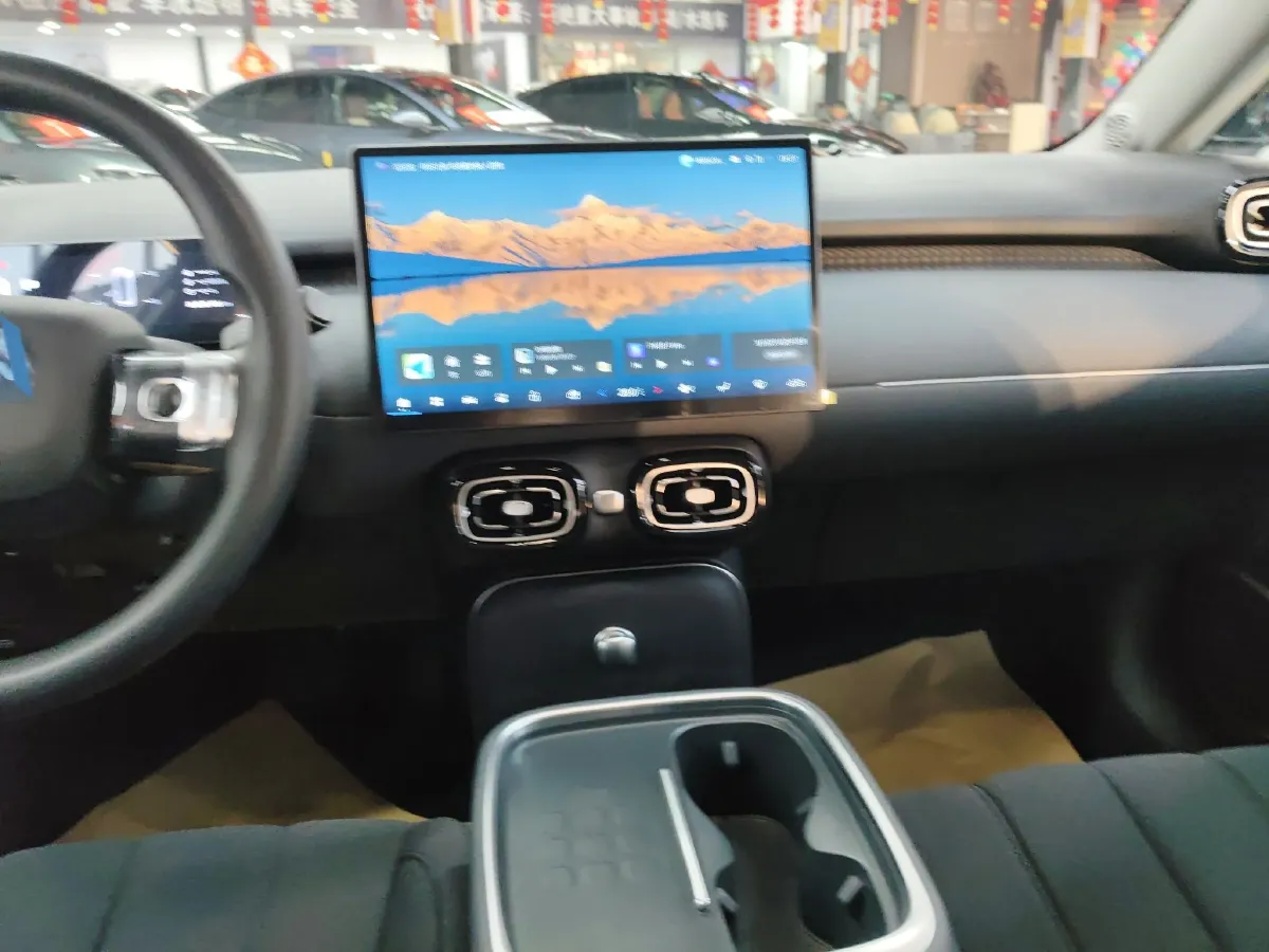 2025 Aion AION UT BEV 34.868KWH,autocango,china used car exporter,china ev exporter,chinese used car exporter,chinese used ev exporter