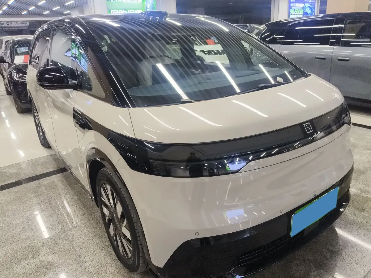 2025 Zeekr MIX BEV 102KWH,autocango,china used car exporter,china ev exporter,chinese used car exporter,chinese used ev exporter