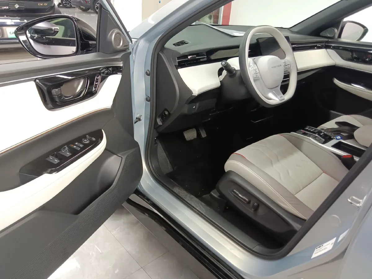 2024 Honda e:NS2 BEV 68.8KWH,autocango,china used car exporter,china ev exporter,chinese used car exporter,chinese used ev exporter