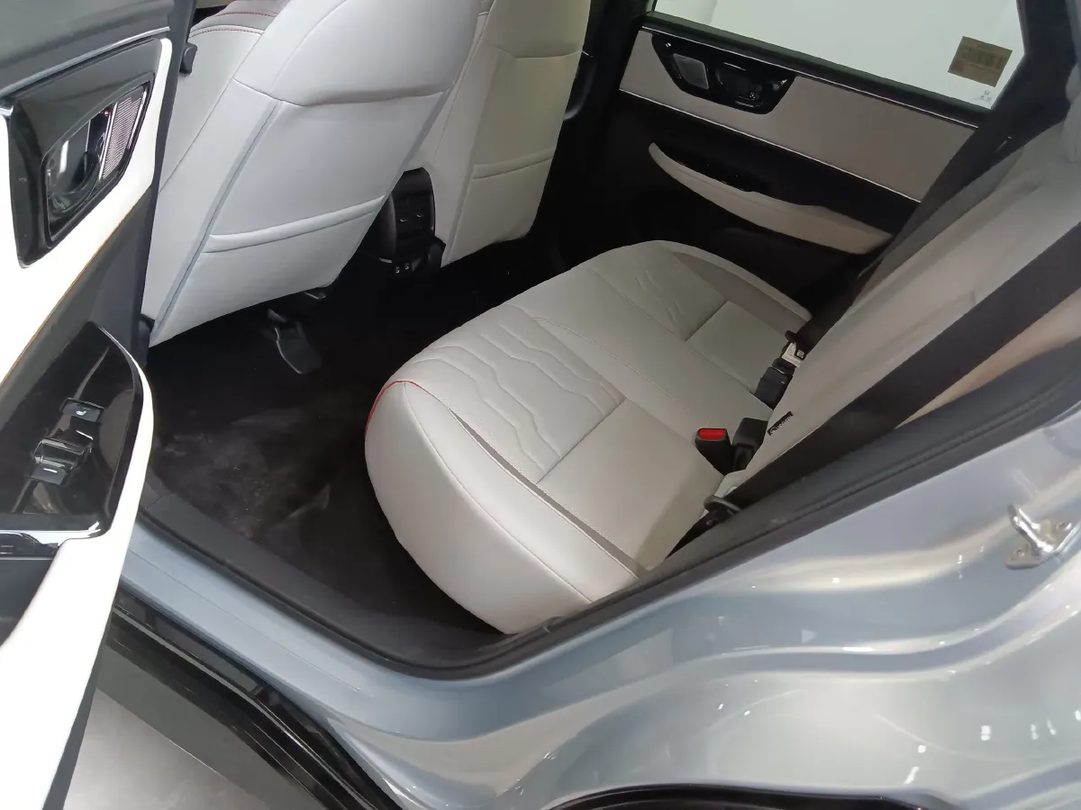 2024 Honda e:NS2 BEV 68.8KWH,autocango,china used car exporter,china ev exporter,chinese used car exporter,chinese used ev exporter