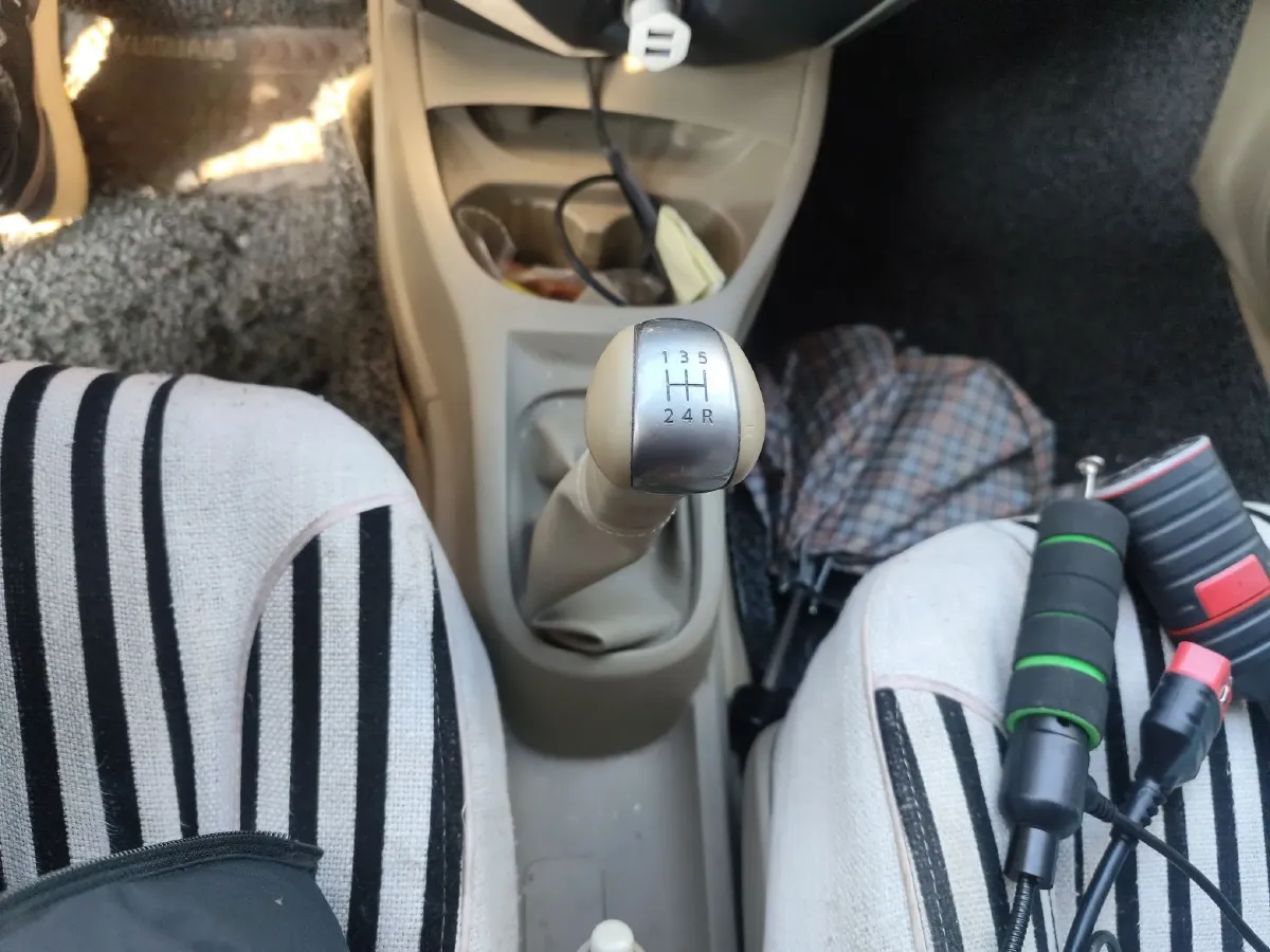 2013 Nissan Livina 1.6L 124HP L4 5MT,autocango,china used car exporter,china ev exporter,chinese used car exporter,chinese used ev exporter