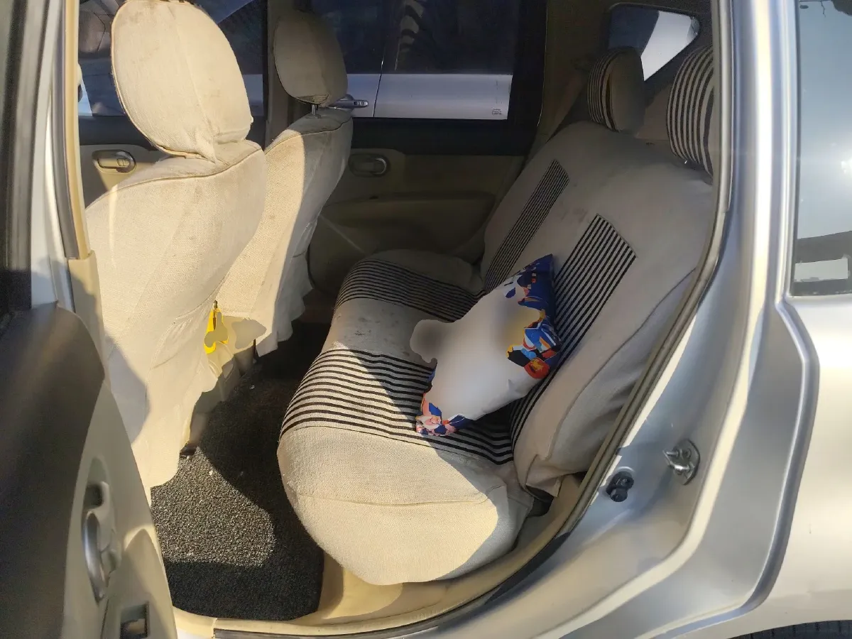 2013 Nissan Livina 1.6L 124HP L4 5MT,autocango,china used car exporter,china ev exporter,chinese used car exporter,chinese used ev exporter