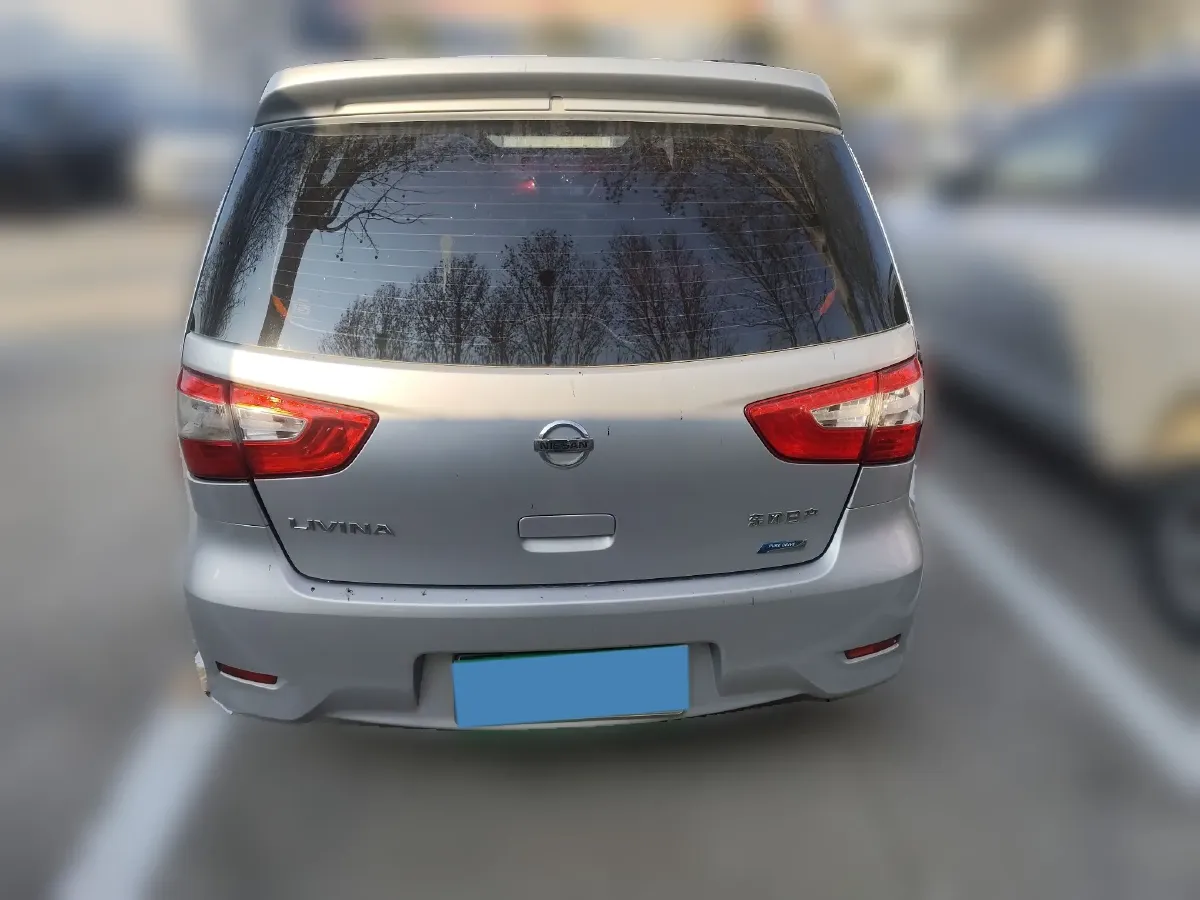 2013 Nissan Livina 1.6L 124HP L4 5MT,autocango,china used car exporter,china ev exporter,chinese used car exporter,chinese used ev exporter