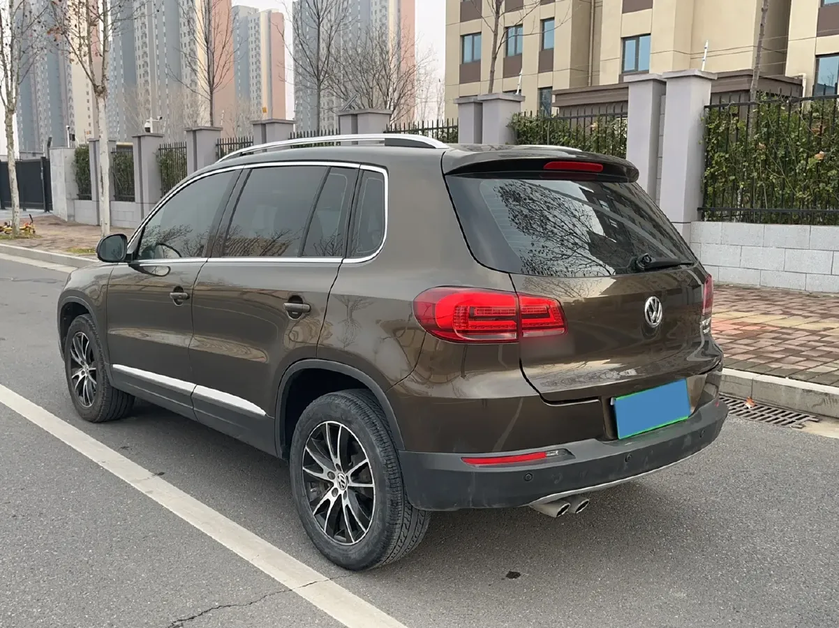 2015 Volkswagen Tiguan 1.8T 160HP L4 6AT,autocango,china used car exporter,china ev exporter,chinese used car exporter,chinese used ev exporter