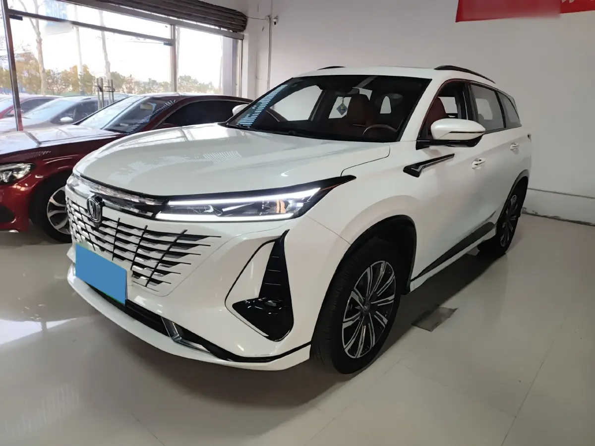 2023 ChangAn CS85 Coupe 2.0T 233HP L4 8AT