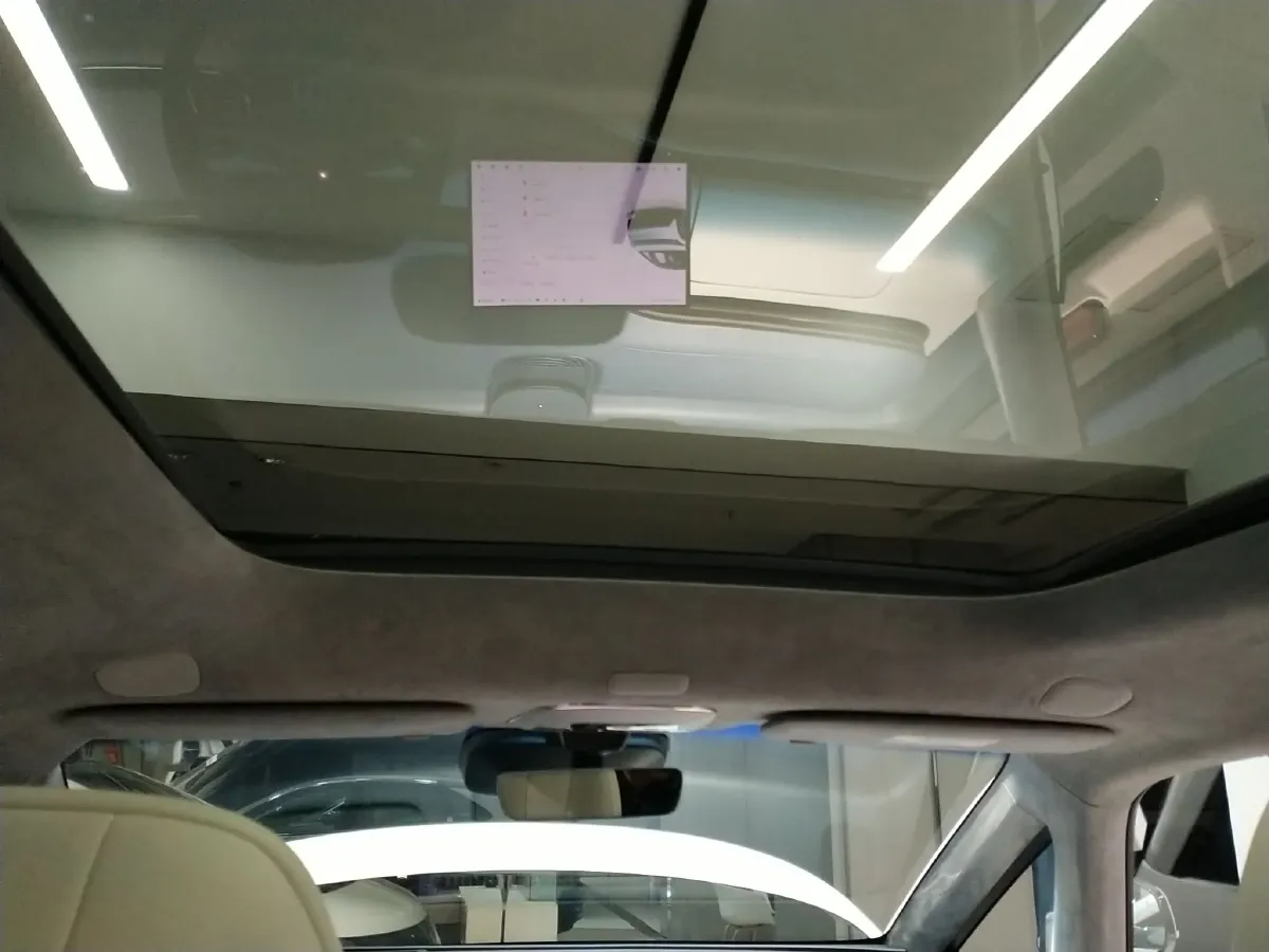 2025 Zeekr MIX BEV 102KWH,autocango,china used car exporter,china ev exporter,chinese used car exporter,chinese used ev exporter