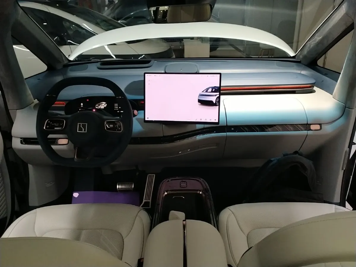 2025 Zeekr MIX BEV 102KWH,autocango,china used car exporter,china ev exporter,chinese used car exporter,chinese used ev exporter