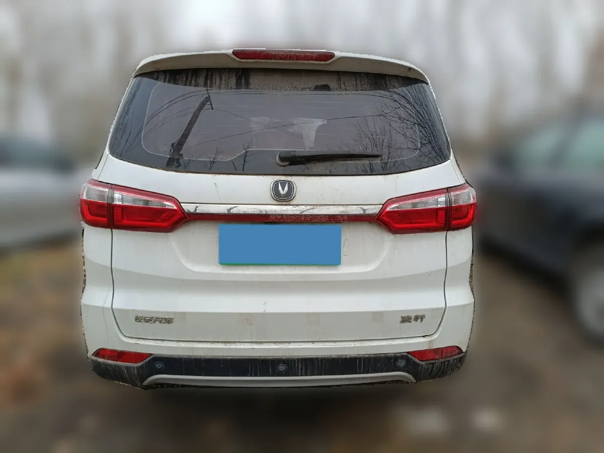 2017 ChangAn Linmax 1.6L 125HP L4 5MT,autocango,china used car exporter,china ev exporter,chinese used car exporter,chinese used ev exporter