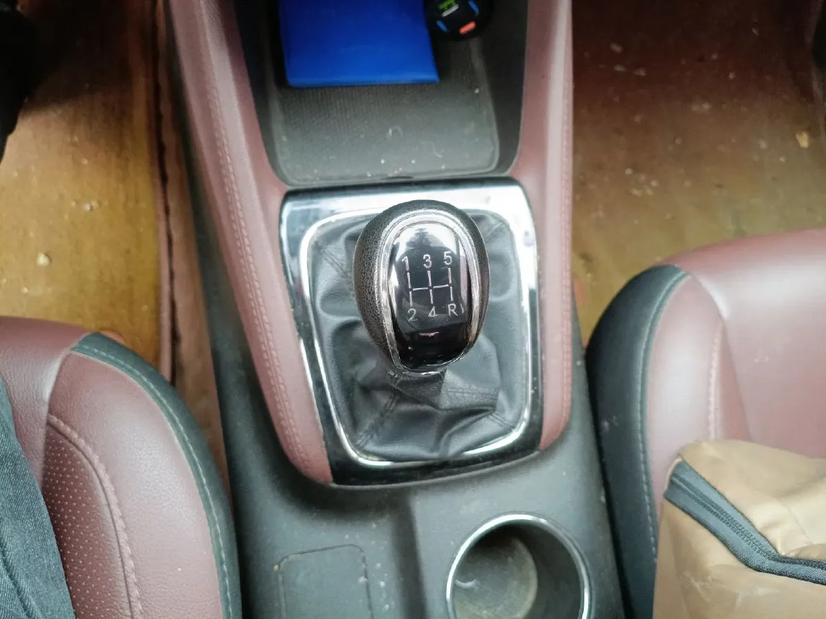 2017 ChangAn Linmax 1.6L 125HP L4 5MT,autocango,china used car exporter,china ev exporter,chinese used car exporter,chinese used ev exporter