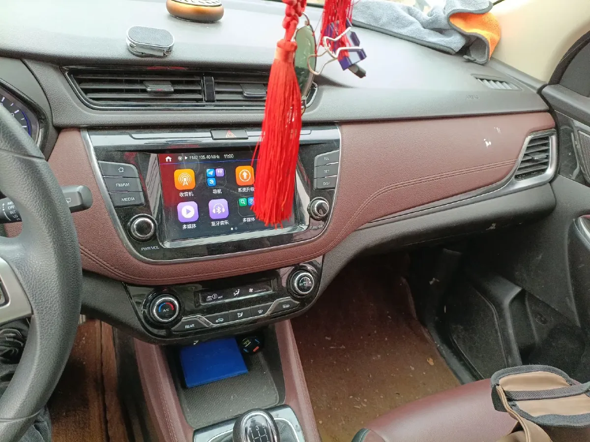 2017 ChangAn Linmax 1.6L 125HP L4 5MT,autocango,china used car exporter,china ev exporter,chinese used car exporter,chinese used ev exporter