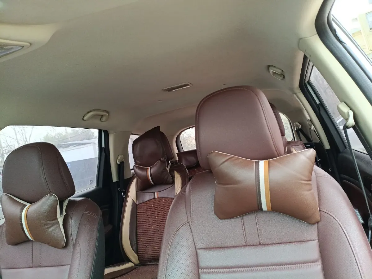 2017 ChangAn Linmax 1.6L 125HP L4 5MT,autocango,china used car exporter,china ev exporter,chinese used car exporter,chinese used ev exporter