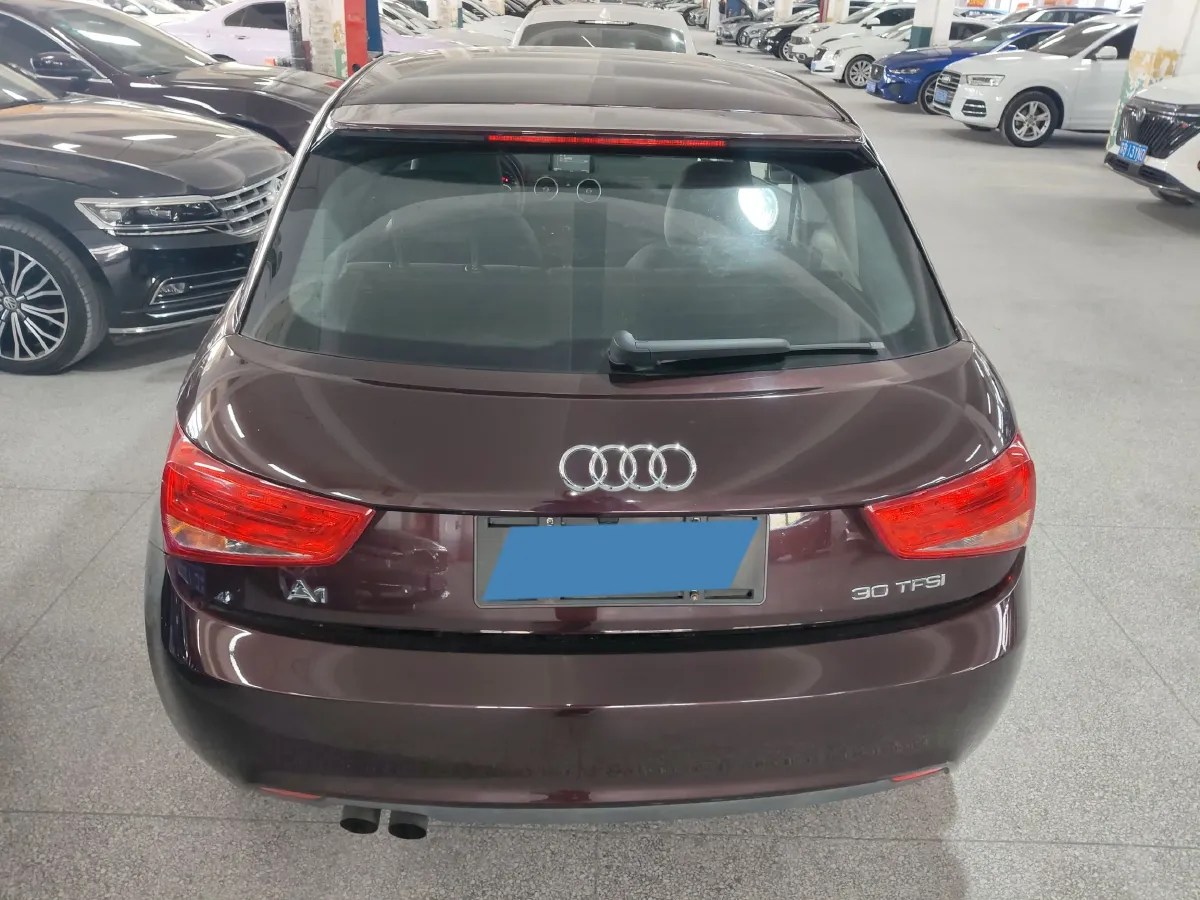 2014 Audi A1 1.4T 122HP L4 7DCT,autocango,china used car exporter,china ev exporter,chinese used car exporter,chinese used ev exporter