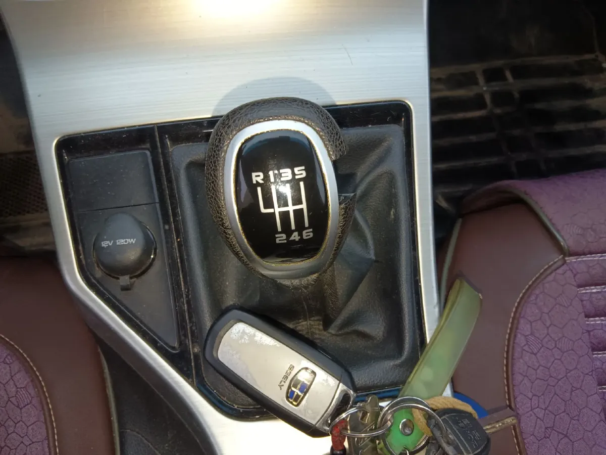 2017 Geely Emgrand GL 1.8L 133HP L4 6MT,autocango,china used car exporter,china ev exporter,chinese used car exporter,chinese used ev exporter