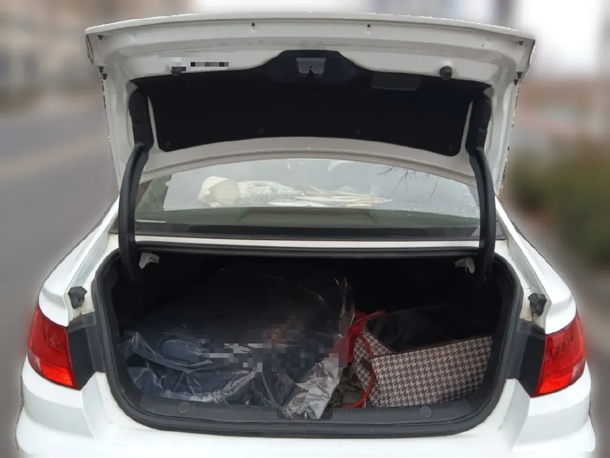 2017 Geely Emgrand GL 1.8L 133HP L4 6MT,autocango,china used car exporter,china ev exporter,chinese used car exporter,chinese used ev exporter