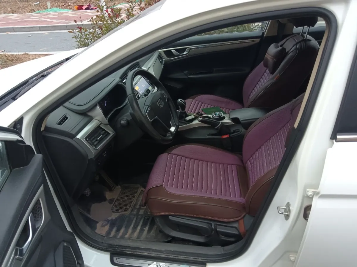 2017 Geely Emgrand GL 1.8L 133HP L4 6MT,autocango,china used car exporter,china ev exporter,chinese used car exporter,chinese used ev exporter