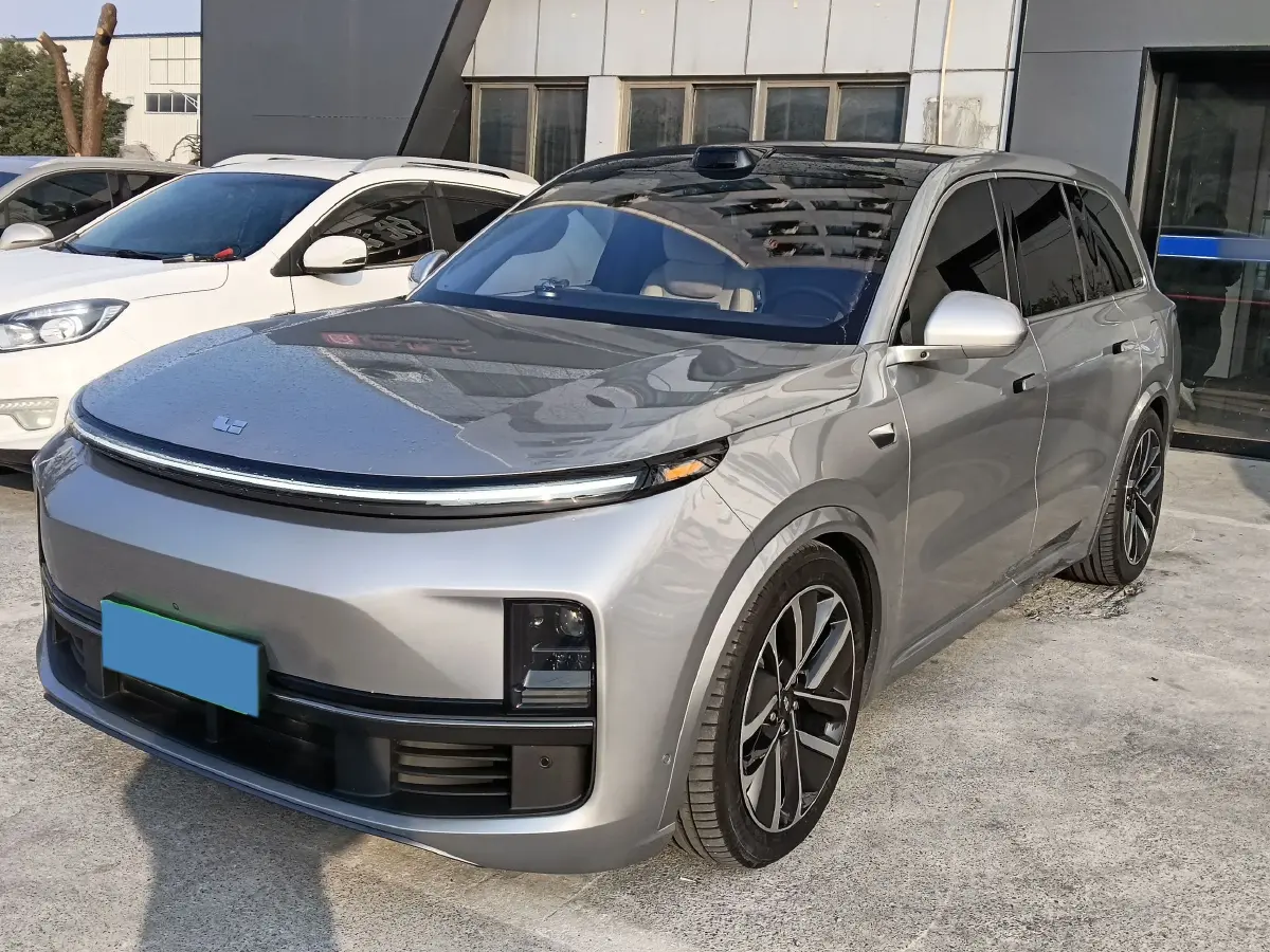 2022 Li L9 Range Extended 154HP REEV 42.6KWH