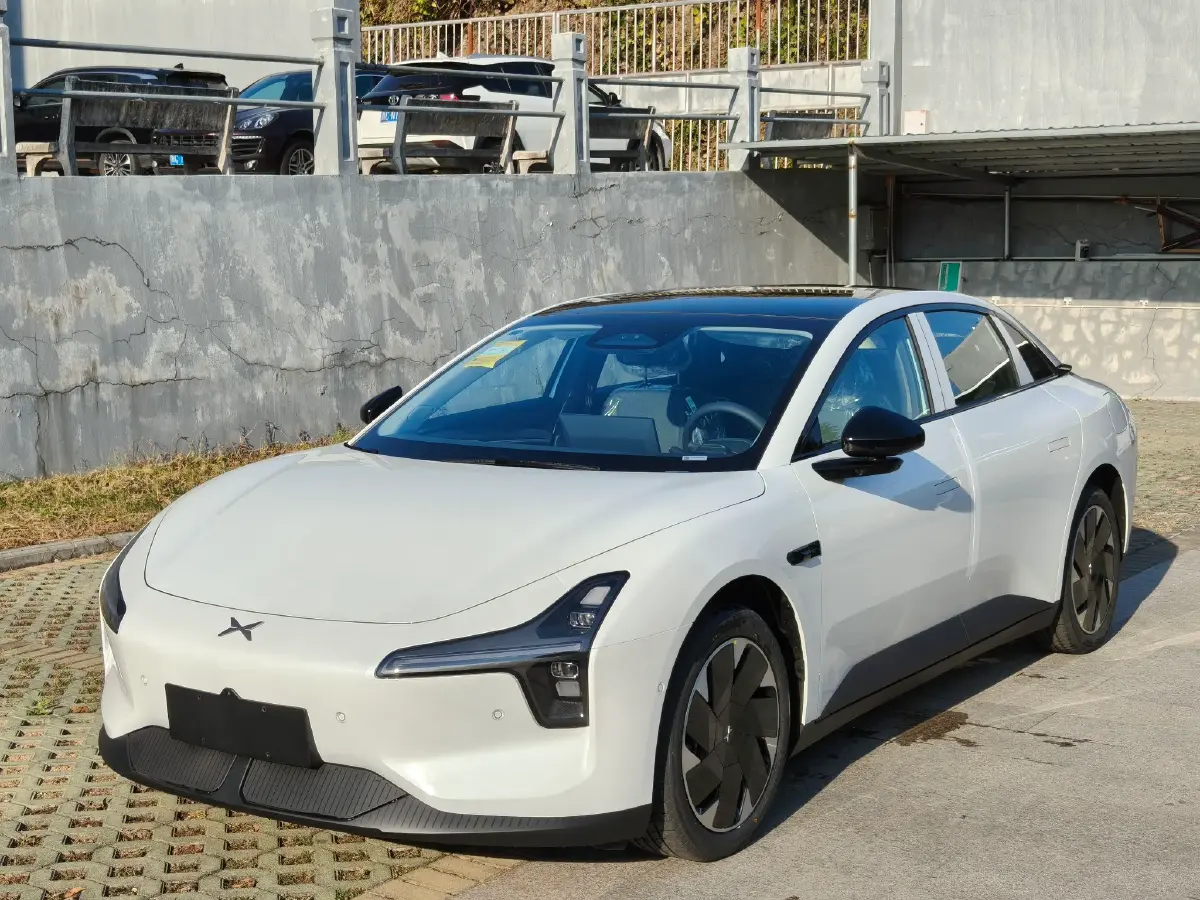 2025 Xpeng MONA M03 BEV