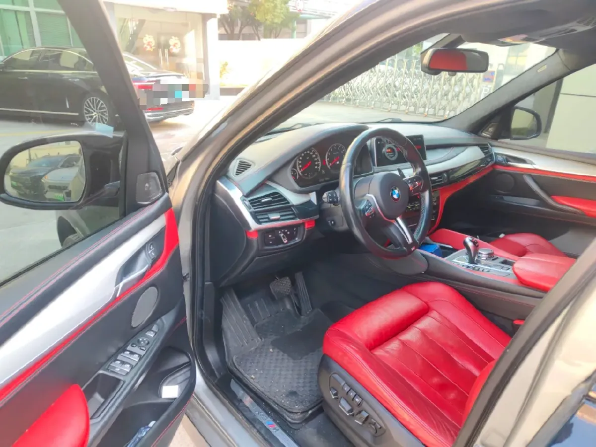 2015 BMW X5 M 4.4T 575HP V8 8AT,autocango,china used car exporter,china ev exporter,chinese used car exporter,chinese used ev exporter