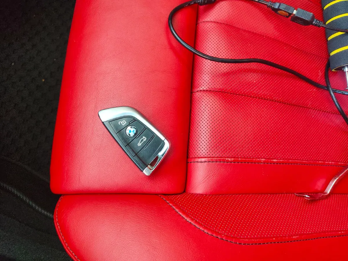 2015 BMW X5 M 4.4T 575HP V8 8AT,autocango,china used car exporter,china ev exporter,chinese used car exporter,chinese used ev exporter