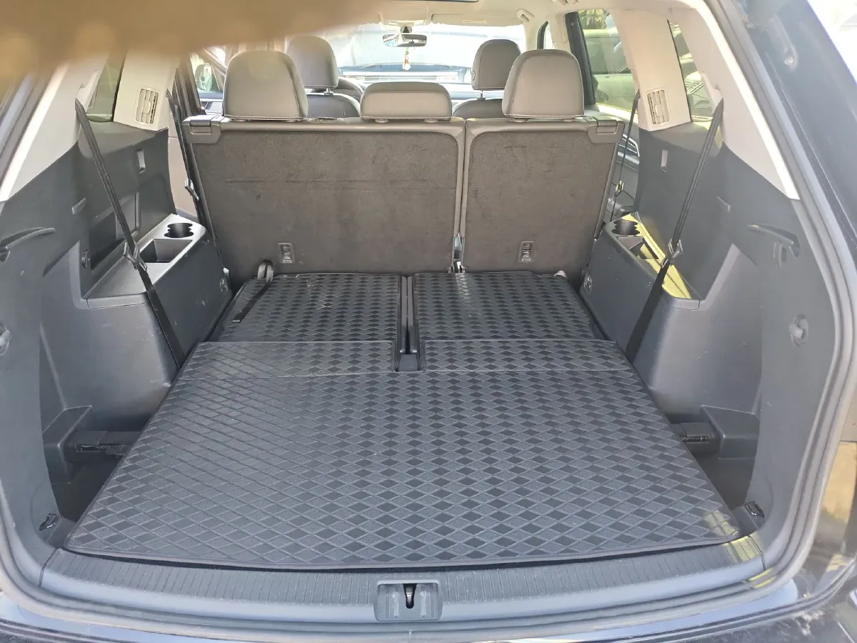 2020 Volkswagen Teramont 2.5T 299HP V6 7DCT,autocango,china used car exporter,china ev exporter,chinese used car exporter,chinese used ev exporter