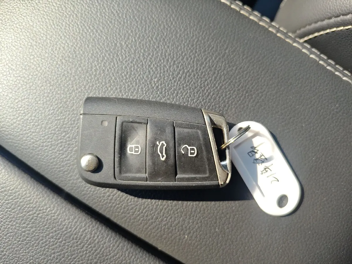 2020 Volkswagen Teramont 2.5T 299HP V6 7DCT,autocango,china used car exporter,china ev exporter,chinese used car exporter,chinese used ev exporter