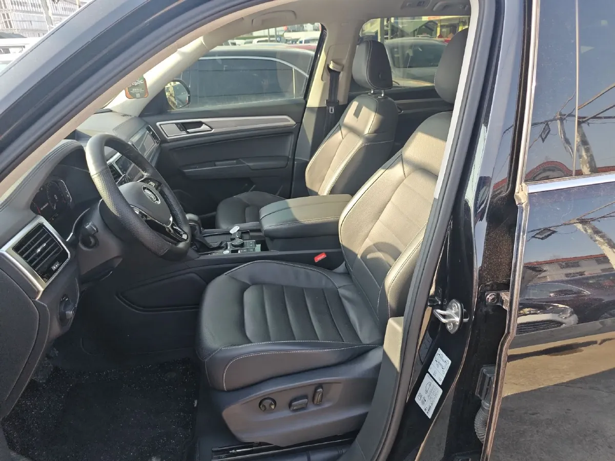 2020 Volkswagen Teramont 2.5T 299HP V6 7DCT,autocango,china used car exporter,china ev exporter,chinese used car exporter,chinese used ev exporter