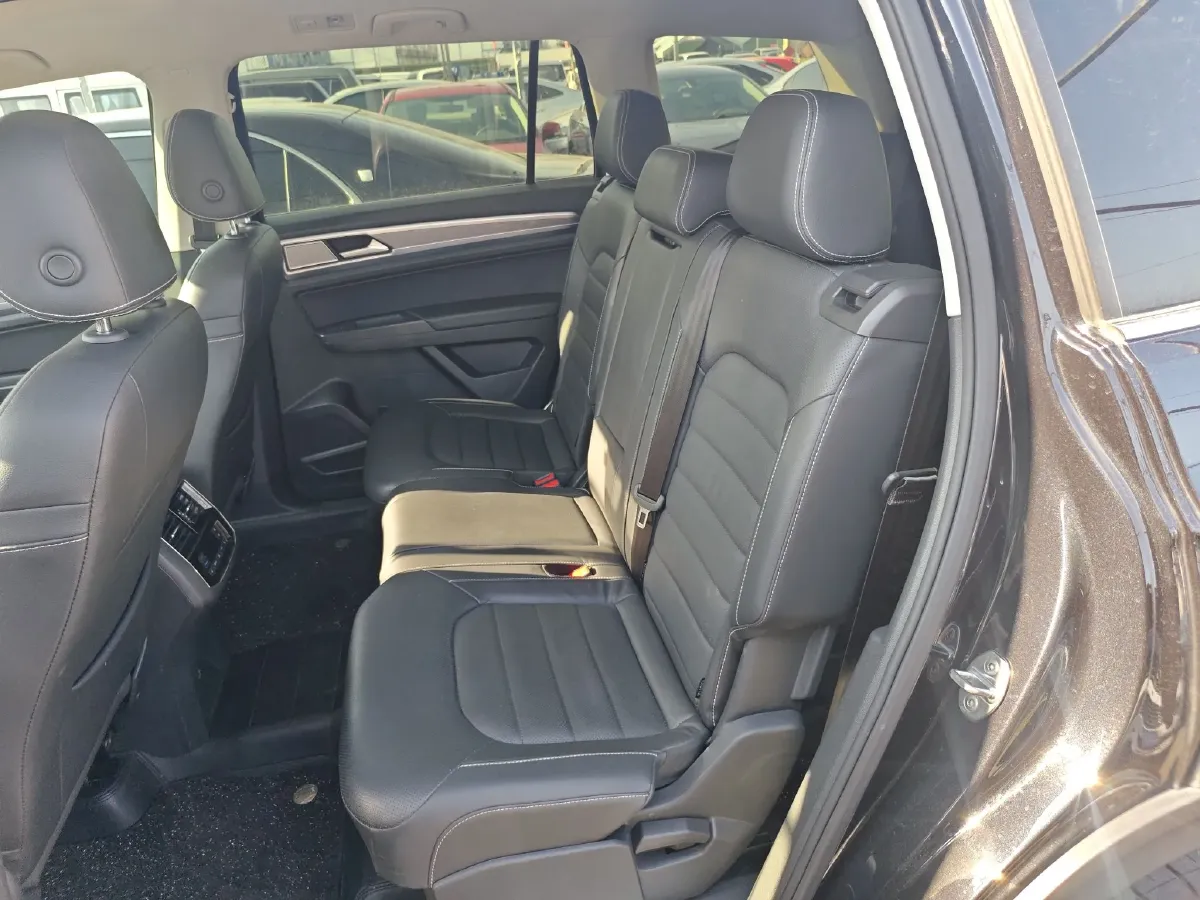 2020 Volkswagen Teramont 2.5T 299HP V6 7DCT,autocango,china used car exporter,china ev exporter,chinese used car exporter,chinese used ev exporter