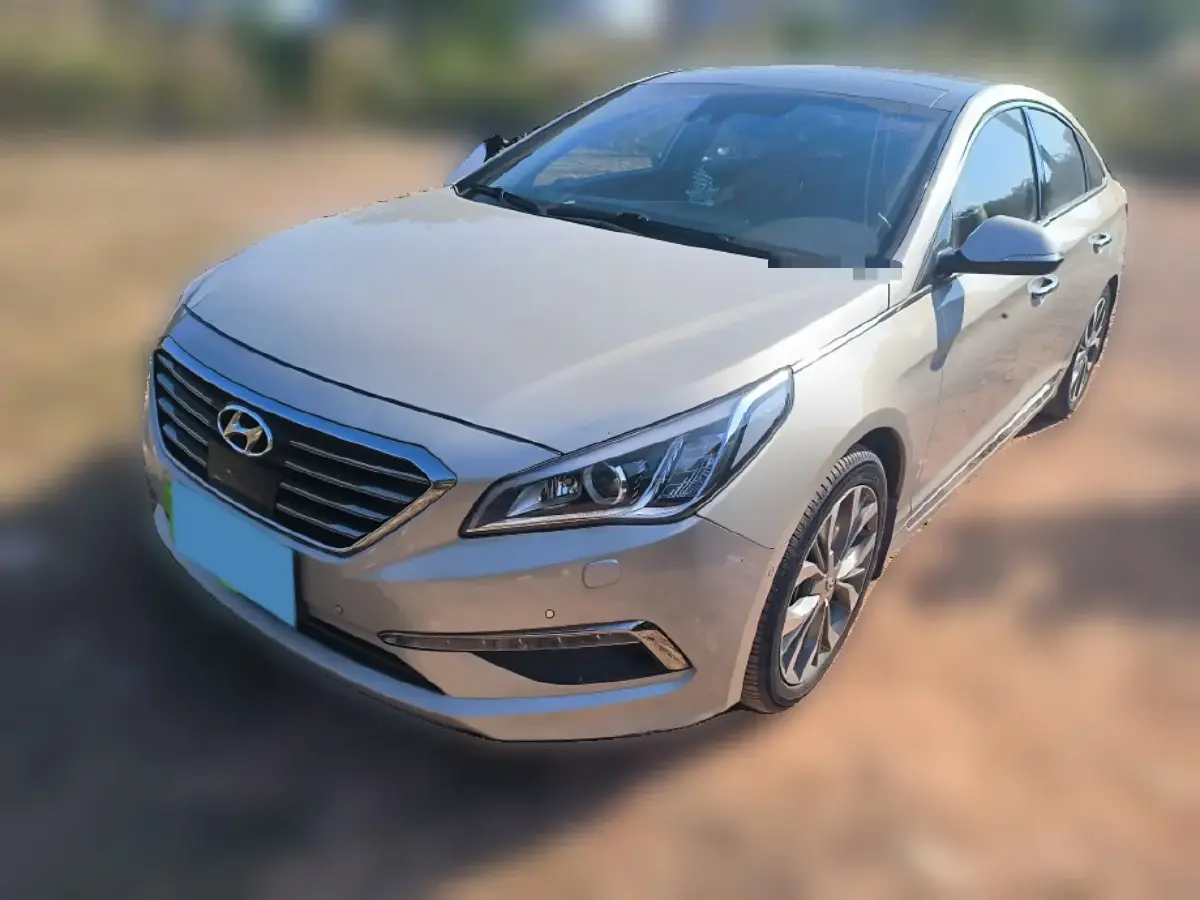2015 Hyundai Sonata 2.4L 189HP L4 6AT