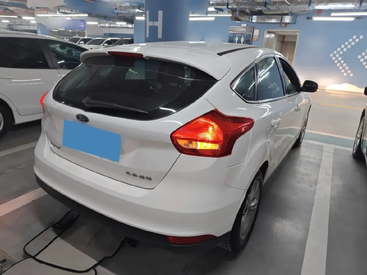 2017 Ford Focus 1.6L 125HP L4 6DCT,autocango,china used car exporter,china ev exporter,chinese used car exporter,chinese used ev exporter