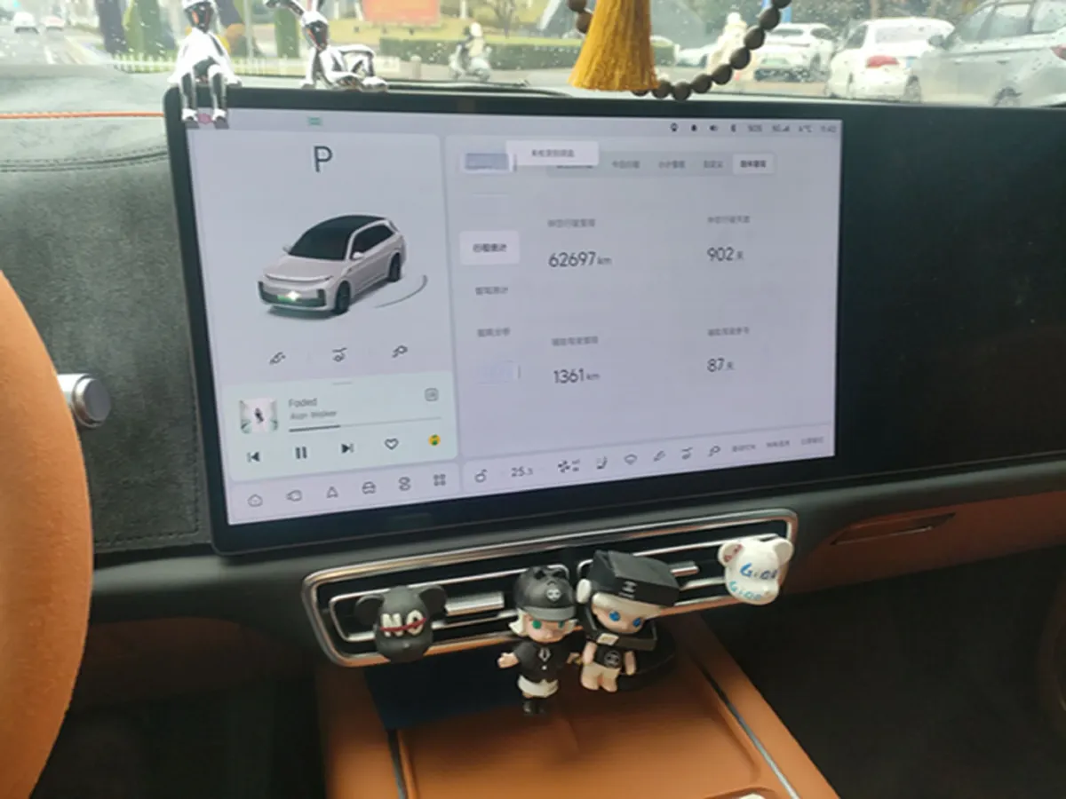 2023 Li L7 Range Extended 154HP REEV 40.9KWH,autocango,china used car exporter,china ev exporter,chinese used car exporter,chinese used ev exporter