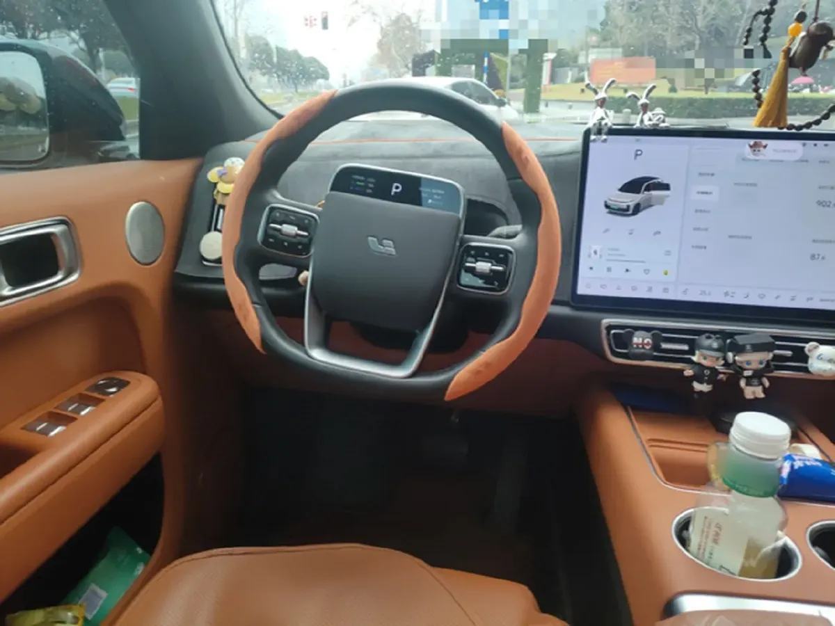 2023 Li L7 Range Extended 154HP REEV 40.9KWH,autocango,china used car exporter,china ev exporter,chinese used car exporter,chinese used ev exporter