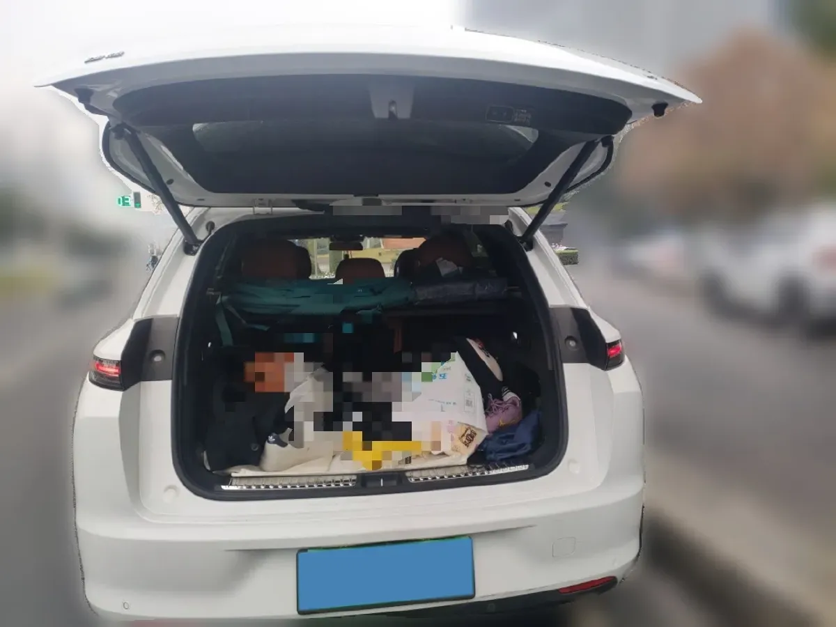 2023 Li L7 Range Extended 154HP REEV 40.9KWH,autocango,china used car exporter,china ev exporter,chinese used car exporter,chinese used ev exporter