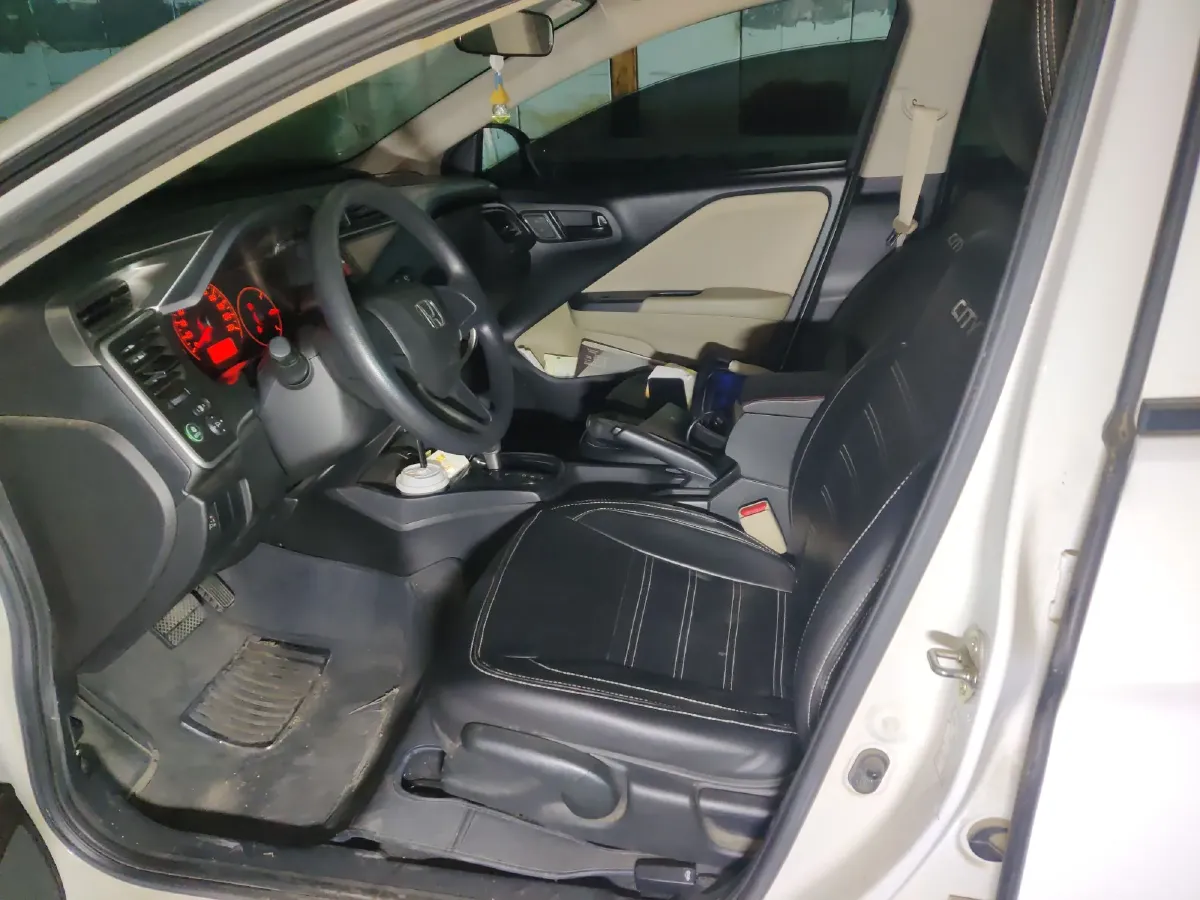 2015 Honda City 1.5L 131HP L4 CVT,autocango,china used car exporter,china ev exporter,chinese used car exporter,chinese used ev exporter