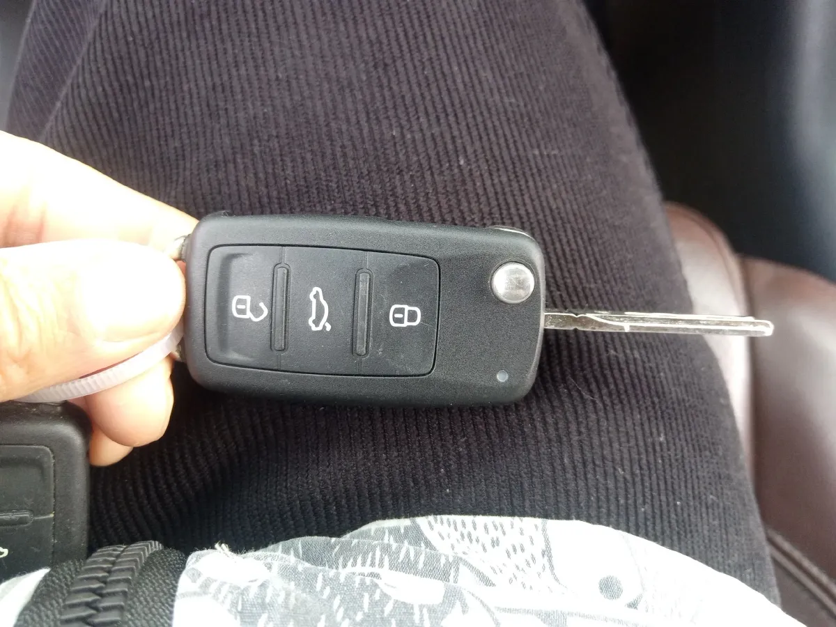 2015 Volkswagen Tiguan 1.8T 160HP L4 6AT,autocango,china used car exporter,china ev exporter,chinese used car exporter,chinese used ev exporter