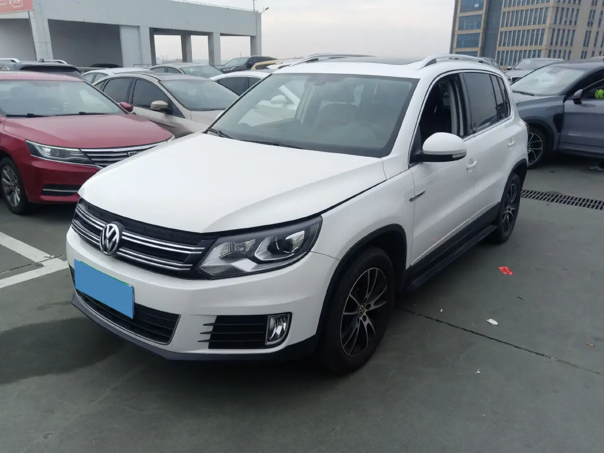 2015 Volkswagen Tiguan 1.8T 160HP L4 6AT
