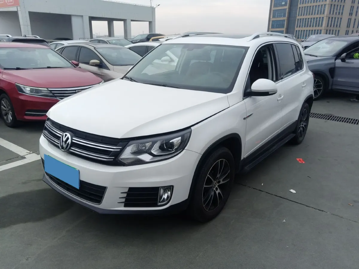 2015 Volkswagen Tiguan 1.8T 160HP L4 6AT,autocango,china used car exporter,china ev exporter,chinese used car exporter,chinese used ev exporter