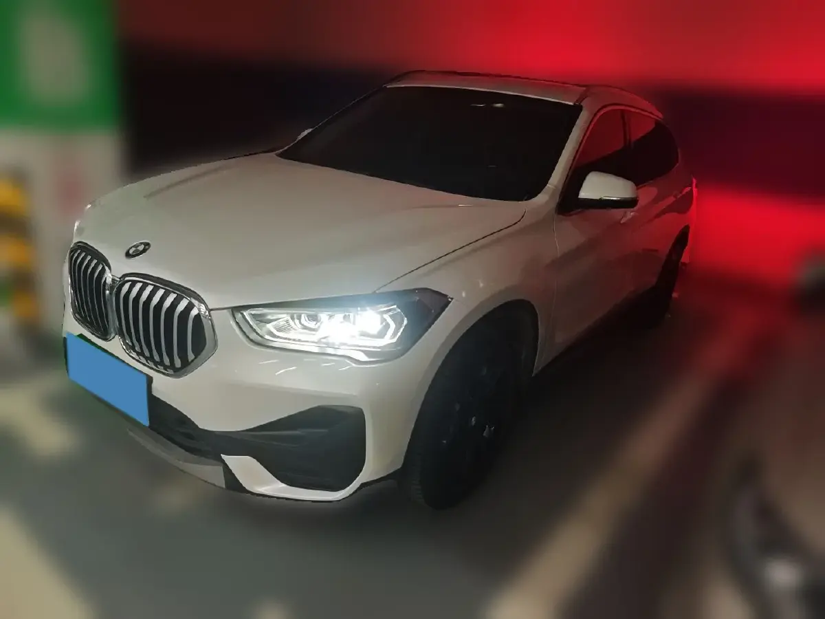 2021 BMW X1 1.5T 140HP L3 7DCT