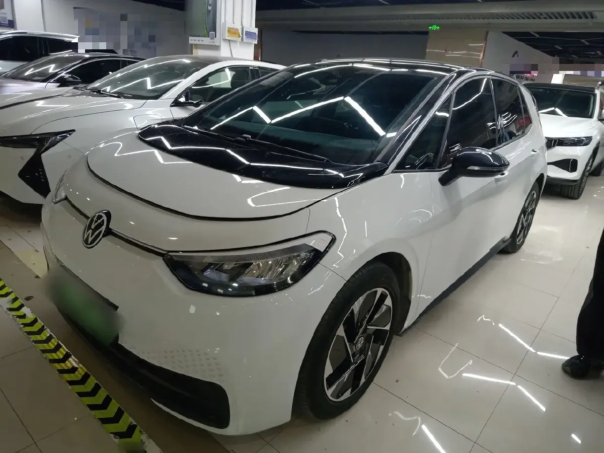 2024 Volkswagen ID.3 BEV 52.8KWH