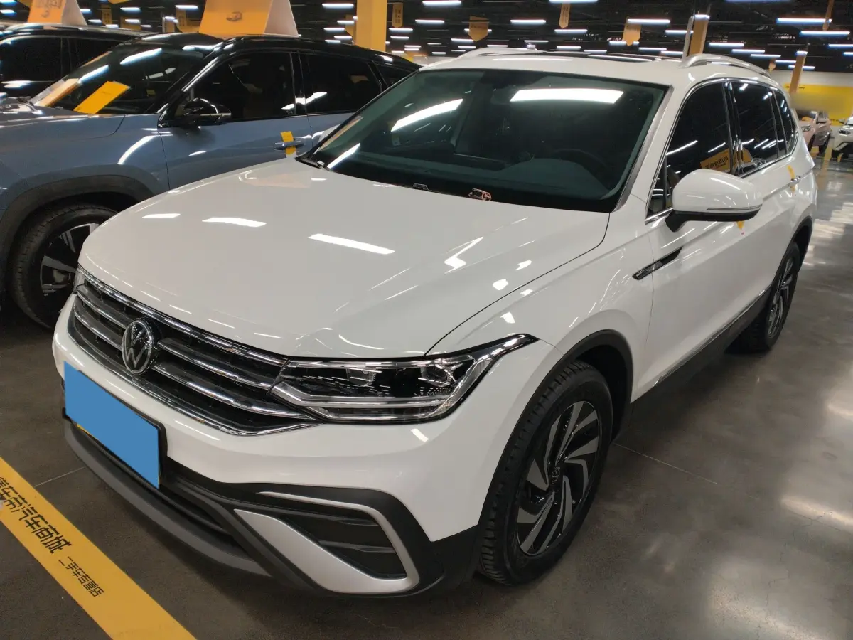 2024 Volkswagen Tiguan L 1.5T 160HP L4 7DCT