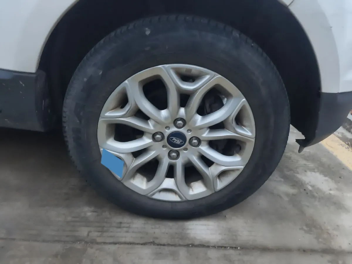 2013 Ford EcoSport 1.5L 110HP L4 6DCT,autocango,china used car exporter,china ev exporter,chinese used car exporter,chinese used ev exporter