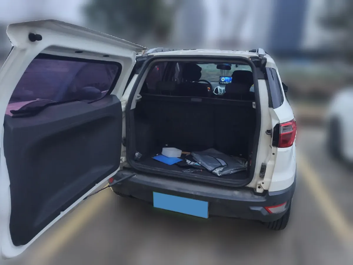 2013 Ford EcoSport 1.5L 110HP L4 6DCT,autocango,china used car exporter,china ev exporter,chinese used car exporter,chinese used ev exporter