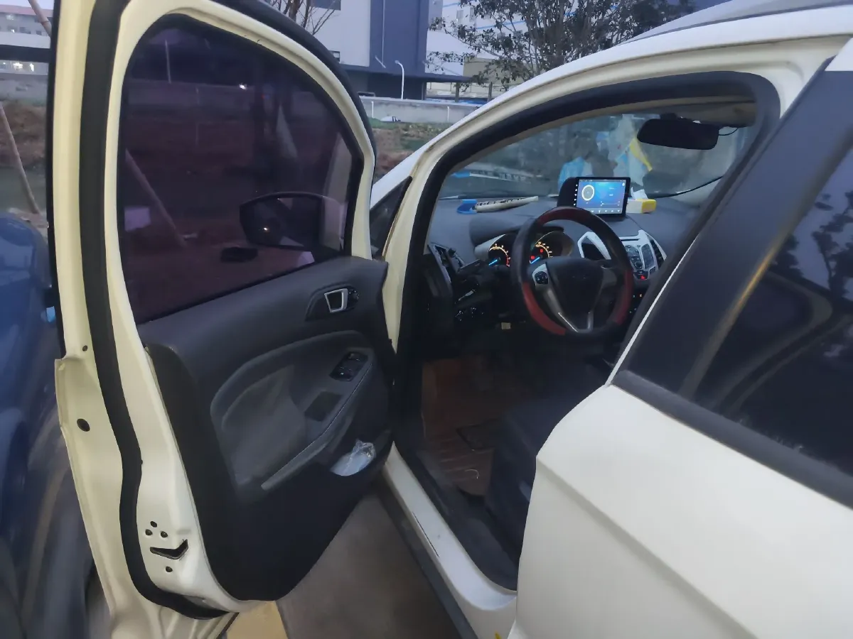2013 Ford EcoSport 1.5L 110HP L4 6DCT,autocango,china used car exporter,china ev exporter,chinese used car exporter,chinese used ev exporter