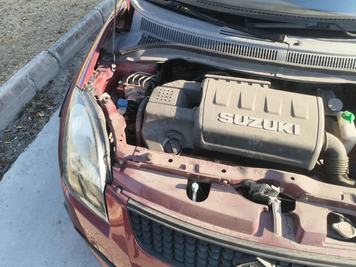 2013 Suzuki Swift 1.5L 103HP L4 4AT,autocango,china used car exporter,china ev exporter,chinese used car exporter,chinese used ev exporter