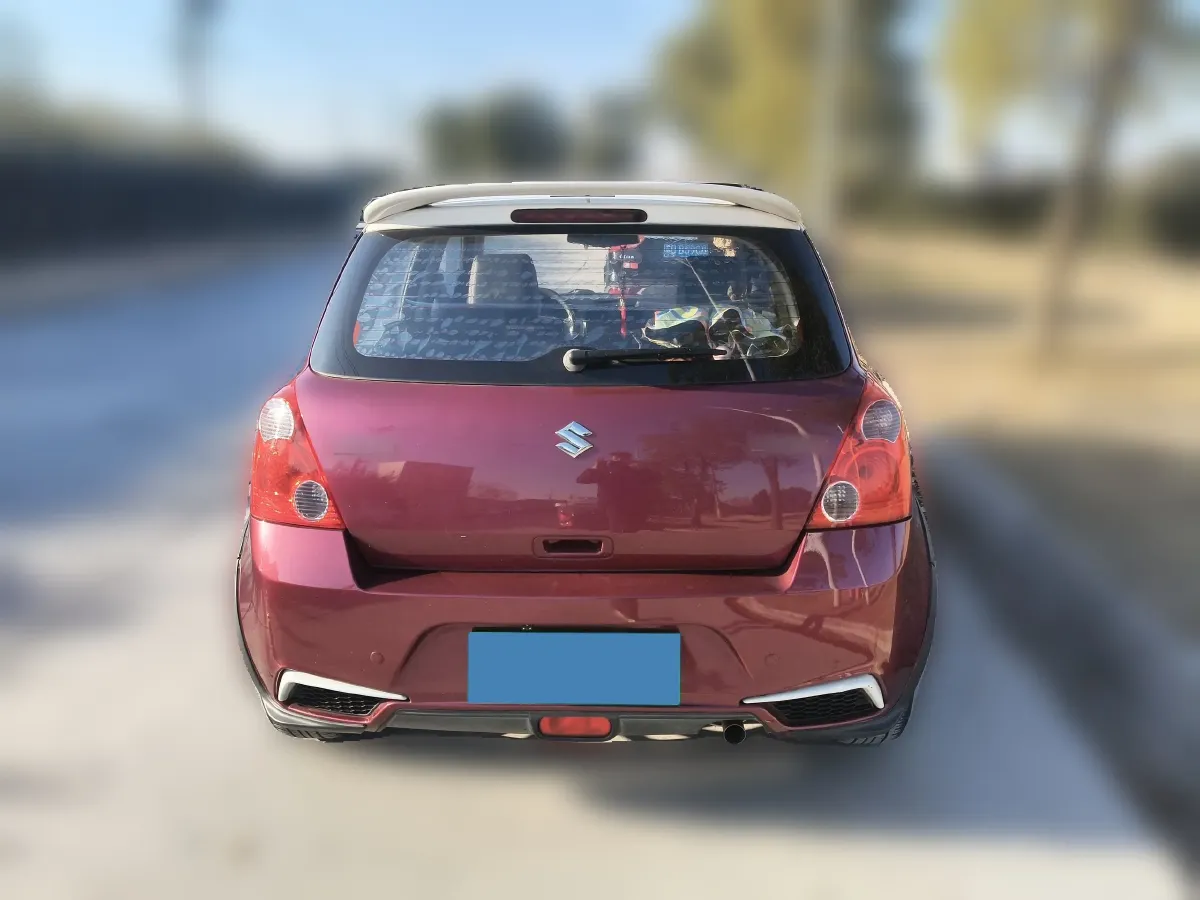 2013 Suzuki Swift 1.5L 103HP L4 4AT,autocango,china used car exporter,china ev exporter,chinese used car exporter,chinese used ev exporter