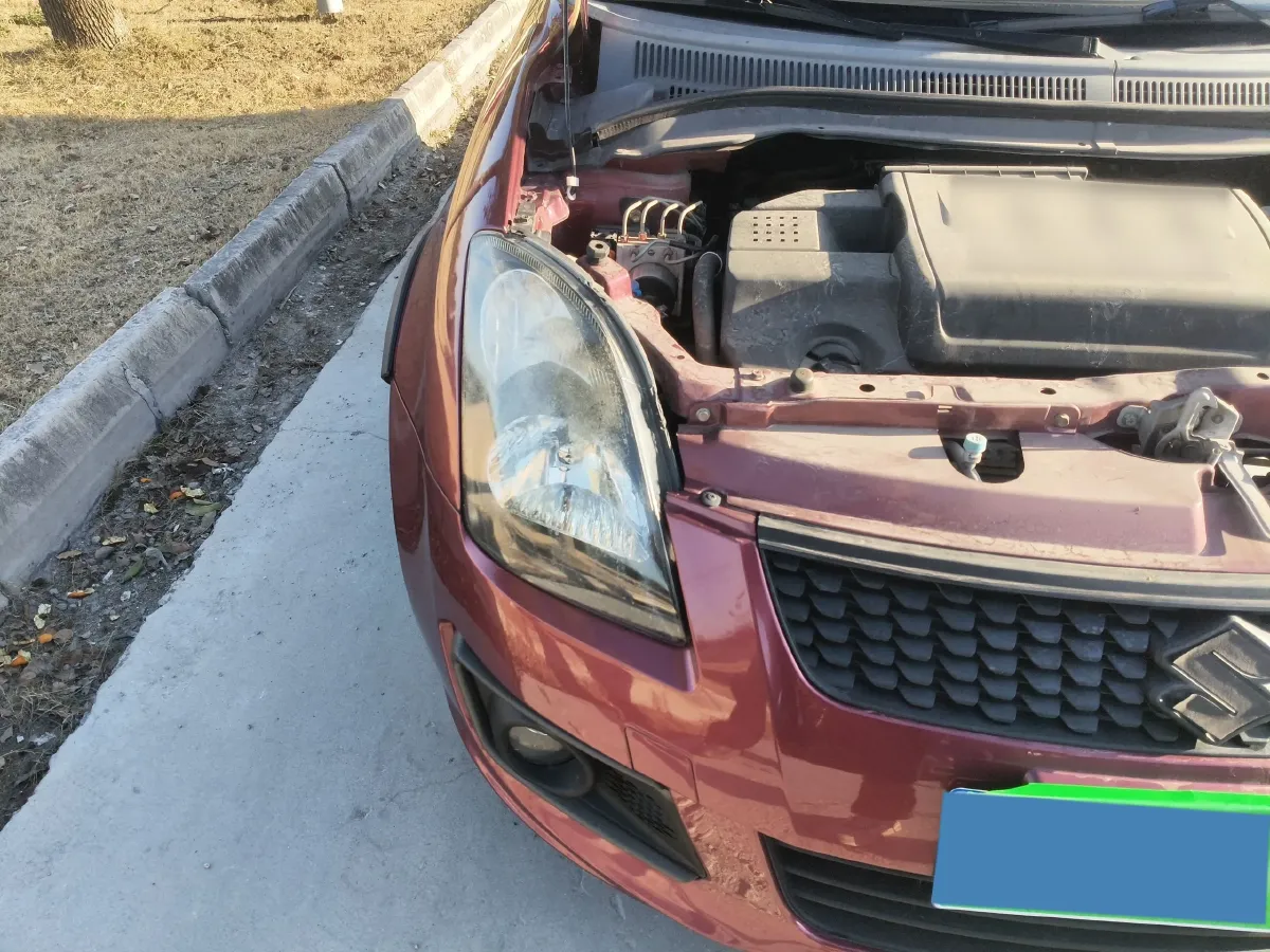 2013 Suzuki Swift 1.5L 103HP L4 4AT,autocango,china used car exporter,china ev exporter,chinese used car exporter,chinese used ev exporter