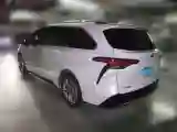 2021 Toyota Sienna 2.5L 192HP L4 E-CVT Hybrid
