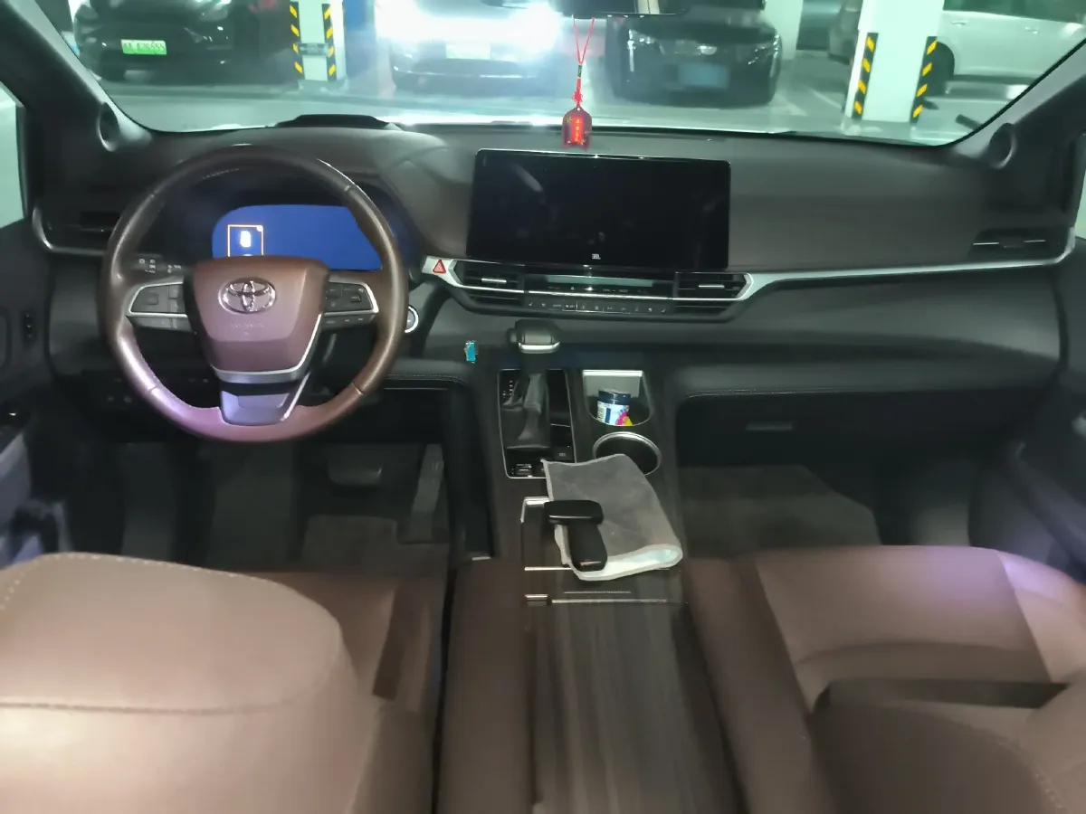 2021 Toyota Sienna 2.5L 192HP L4 E-CVT Hybrid,autocango,china used car exporter,china ev exporter,chinese used car exporter,chinese used ev exporter