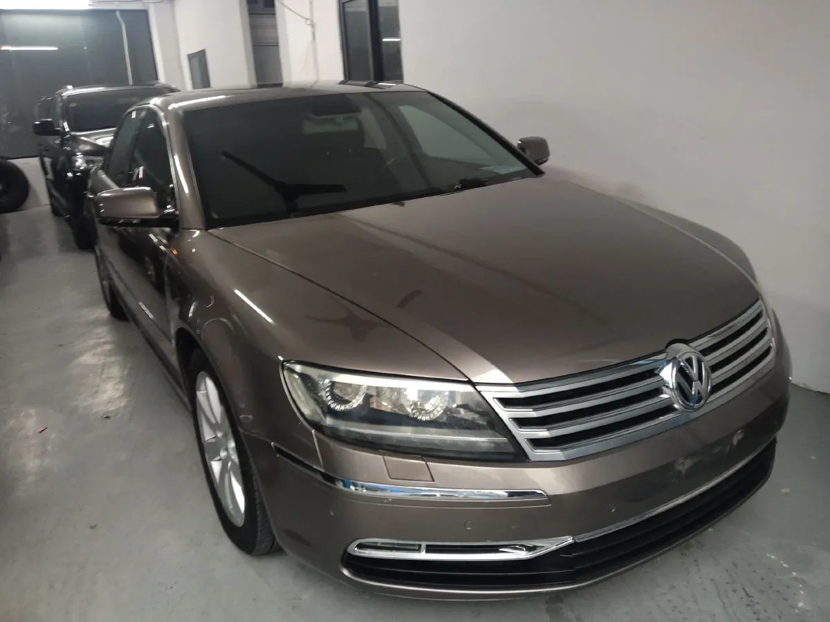 2012 Volkswagen Pheaton 3.0L 250HP V6 6AT,autocango,china used car exporter,china ev exporter,chinese used car exporter,chinese used ev exporter