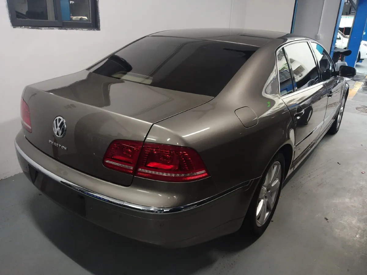 2012 Volkswagen Pheaton 3.0L 250HP V6 6AT,autocango,china used car exporter,china ev exporter,chinese used car exporter,chinese used ev exporter